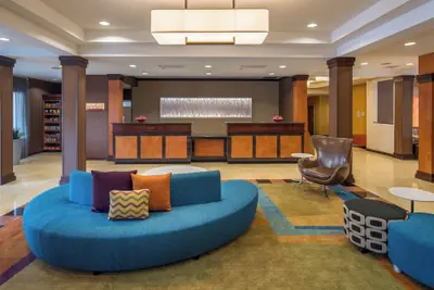 Photo 3 - Fairfield Inn & Suites by Marriott Portland North