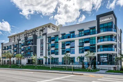 Photo 2 - Cambria Hotel Fort Lauderdale Beach