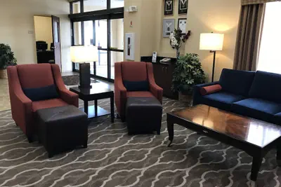 Photo 5 - Comfort Suites Fredericksburg North