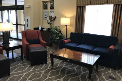 Photo 4 - Comfort Suites Fredericksburg North