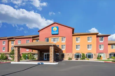Photo 2 - Comfort Inn & Suites Cedar City South