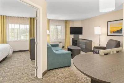 Photo 5 - Candlewood Suites Destin-Sandestin by IHG