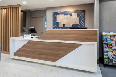 Photo 3 - Holiday Inn Express & Suites Lathrop by IHG