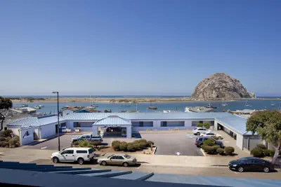 Photo 2 - Blue Sail Inn