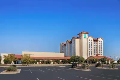 Photo 2 - Embassy Suites by Hilton San Marcos Hotel Conference Center