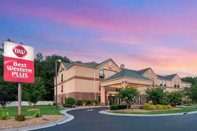 Photo 2 - Best Western Plus Hopewell Fort Lee