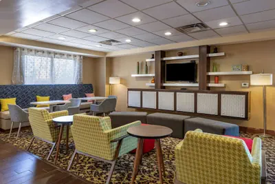 Photo 4 - Hampton Inn Norco-Corona-Eastvale