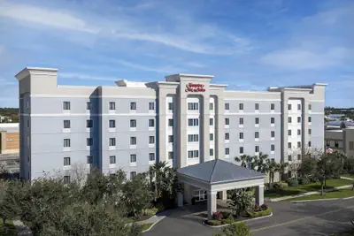 Photo 2 - Hampton Inn & Suites Lakeland-South Polk Parkway