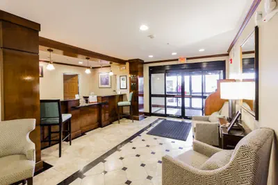 Photo 3 - Staybridge Suites Austin Airport by IHG