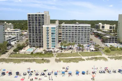 Photo 2 - Captain's Quarters Resort