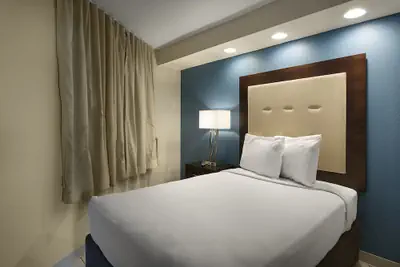 Photo 5 - Captain's Quarters Resort