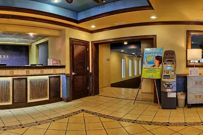 Photo 3 - Captain's Quarters Resort