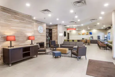 Photo 4 - Comfort Inn & Suites Fairburn - Atlanta Southwest