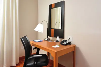 Photo 5 - Fairfield Inn & Suites by Marriott