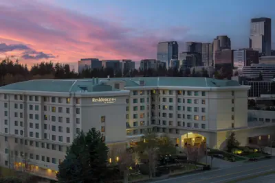 Photo 2 - Residence Inn Seattle Bellevue/Downtown