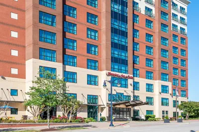 Photo 2 - Hampton Inn & Suites National Harbor - Alexandria Area