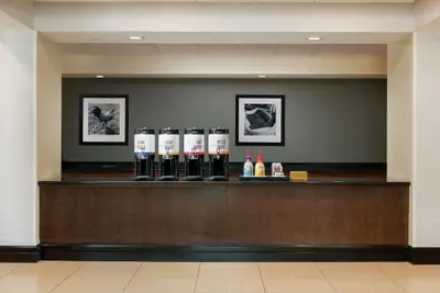 Photo 5 - Hampton Inn & Suites National Harbor - Alexandria Area