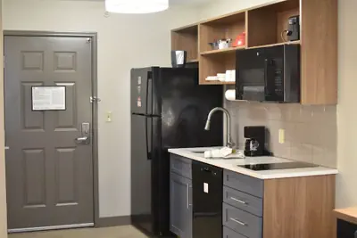 Photo 5 - Candlewood Suites Fayetteville – University of Arkansas by IHG