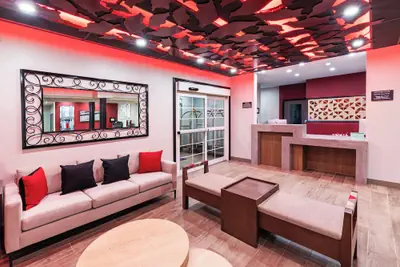 Photo 2 - Candlewood Suites Fayetteville – University of Arkansas by IHG