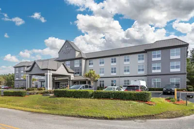 Photo 2 - Country Inn & Suites by Radisson, Savannah Airport, GA