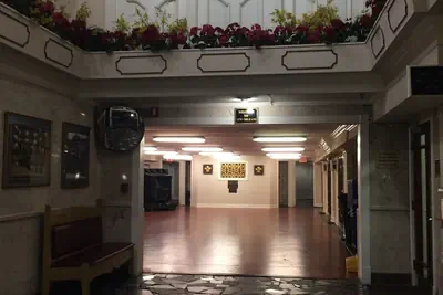 Photo 3 - Plaza Suites Downtown New Orleans