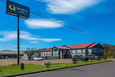Photo 2 - Quality Inn Fort Payne