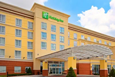 Photo 2 - Holiday Inn Louisville Airport - Fair/Expo by IHG