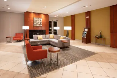 Photo 2 - Holiday Inn Winchester Se-Historic Gateway by IHG