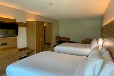 Photo 5 - Holiday Inn Express & Suites Lexington Dtwn Area-Keenland by IHG