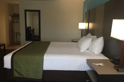 Photo 3 - Travelodge by Wyndham Angels Camp CA