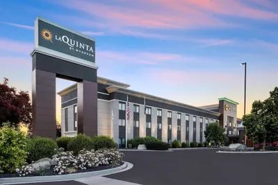 Photo 2 - La Quinta Inn & Suites by Wyndham Twin Falls