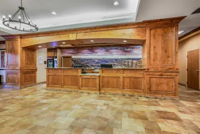 Photo 3 - La Quinta Inn & Suites by Wyndham Twin Falls