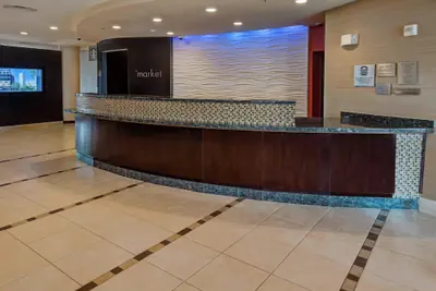 Photo 3 - Courtyard by Marriott Midland