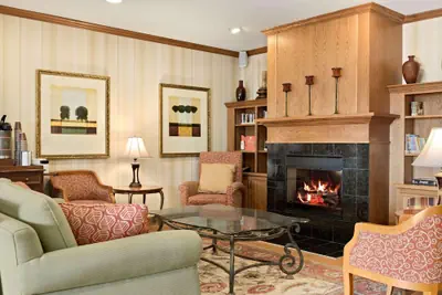 Photo 2 - Country Inn & Suites by Radisson, Peoria North, IL