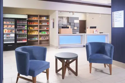 Photo 2 - Holiday Inn Express Hotel & Suites Chattanooga Downtown by IHG