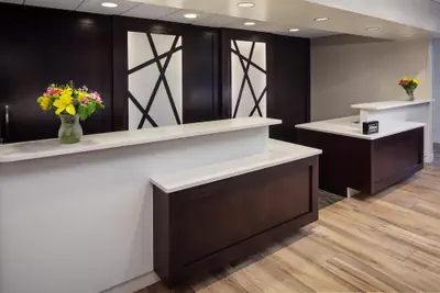 Photo 4 - Homewood Suites by Hilton Denver Int'l Airport