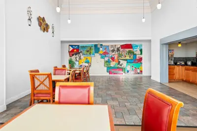 Photo 5 - Days Inn by Wyndham Lafayette Near Lafayette Airport