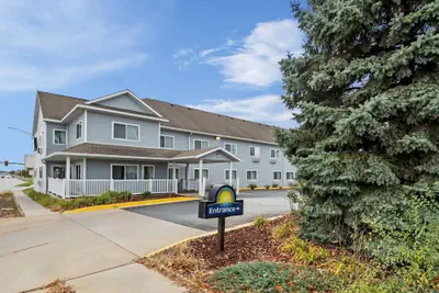 Photo 2 - Days Inn by Wyndham Ames