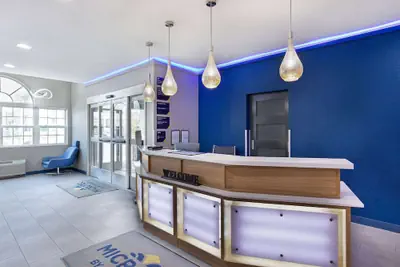 Photo 4 - Microtel Inn & Suites by Wyndham Manchester