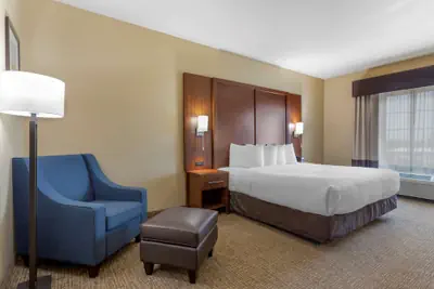 Photo 2 - Best Western Texas City
