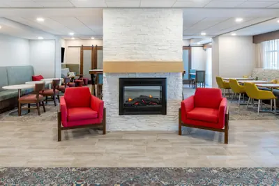 Photo 3 - Hampton Inn Sheridan