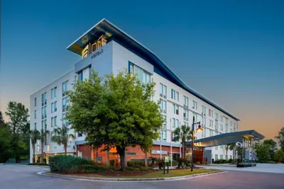Photo 2 - Aloft by Marriott Charleston Airport & Convention Center