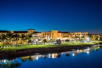 Photo 2 - Courtyard by Marriott San Diego Airport/Liberty Station
