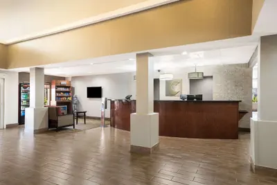 Photo 3 - Comfort Suites Forsyth near I-75