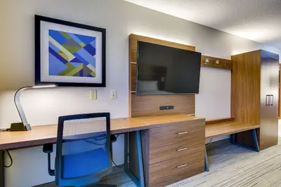 Photo 4 - Holiday Inn Express Vincennes by IHG