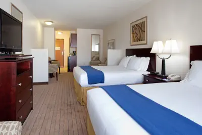 Photo 5 - Holiday Inn Express & Suites Buffalo by IHG
