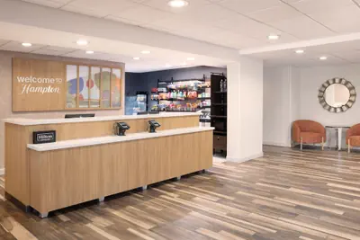Photo 3 - Hampton Inn & Suites Berkshires-Lenox