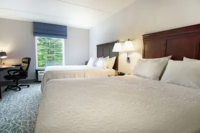 Photo 5 - Hampton Inn & Suites Berkshires-Lenox
