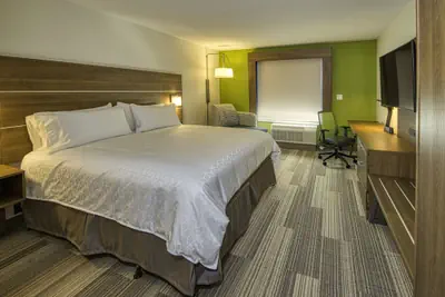 Photo 3 - Holiday Inn Express & Suites Lincoln Airport by IHG