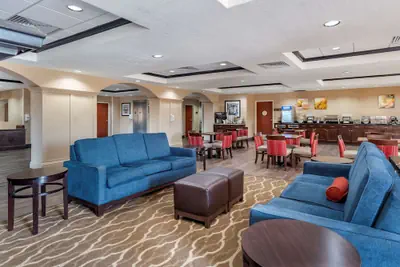 Photo 3 - Comfort Inn & Suites Clinton - Jackson West